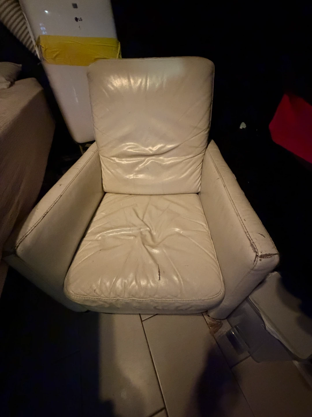 White Cream Leather Recliner Armchair
