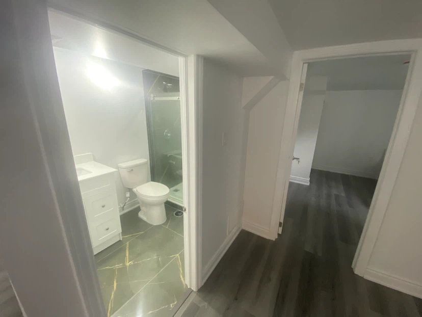 Rental basement or rooms - photo 4