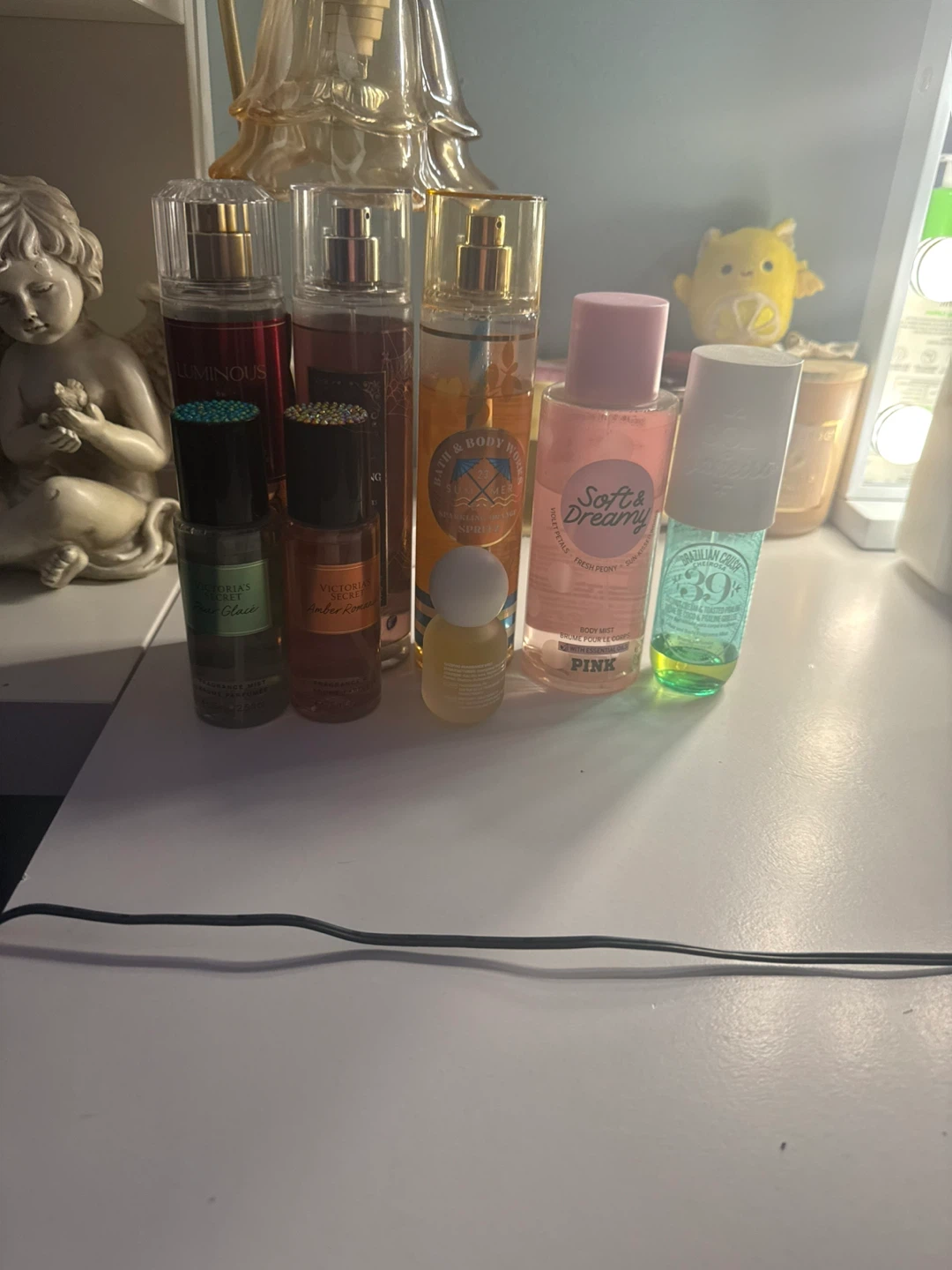 Assorted Victoria's Secret & Bath & Body Works Body Mists - photo 2