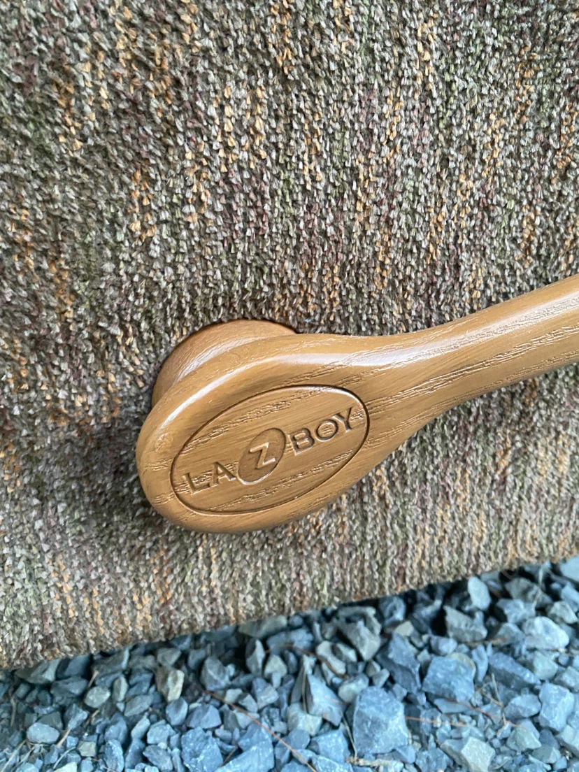 Comfy Vintage La-Z-Boy Recliner (CAN DELIVER) - photo 2
