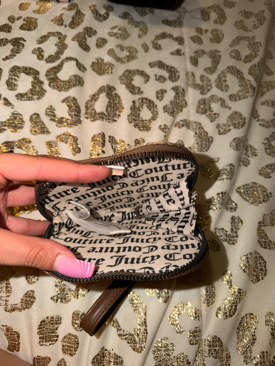 Juicy Couture Heart Coin Pouch - photo 2
