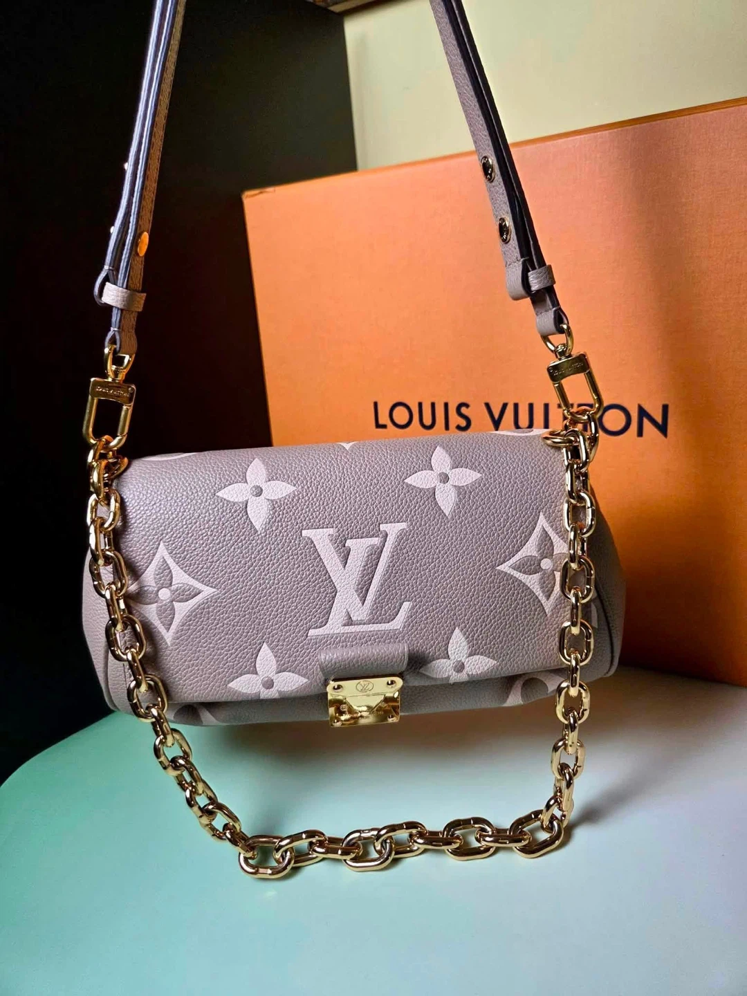 FOR SALE ✨ 🎀PRE-LOVED 🎀 Louis Vuitton Favorite - photo 2