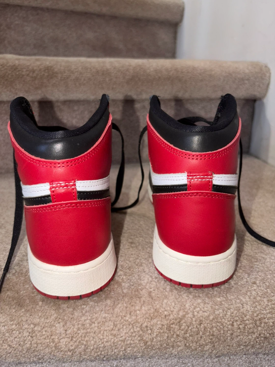 Air Jordan 1 High OG Sneakers - photo 3