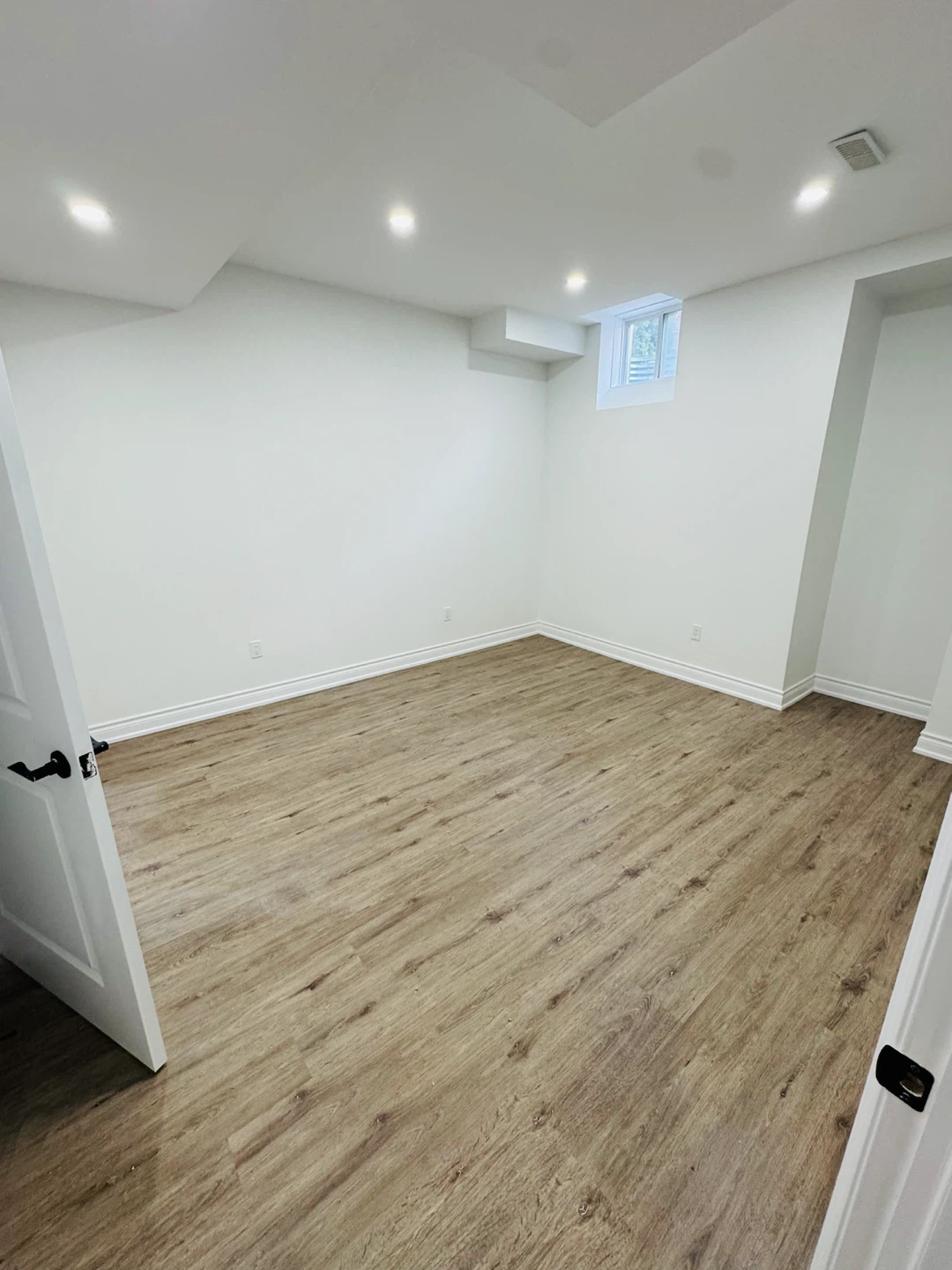 2 Bedroom s Basement For lease - photo 2