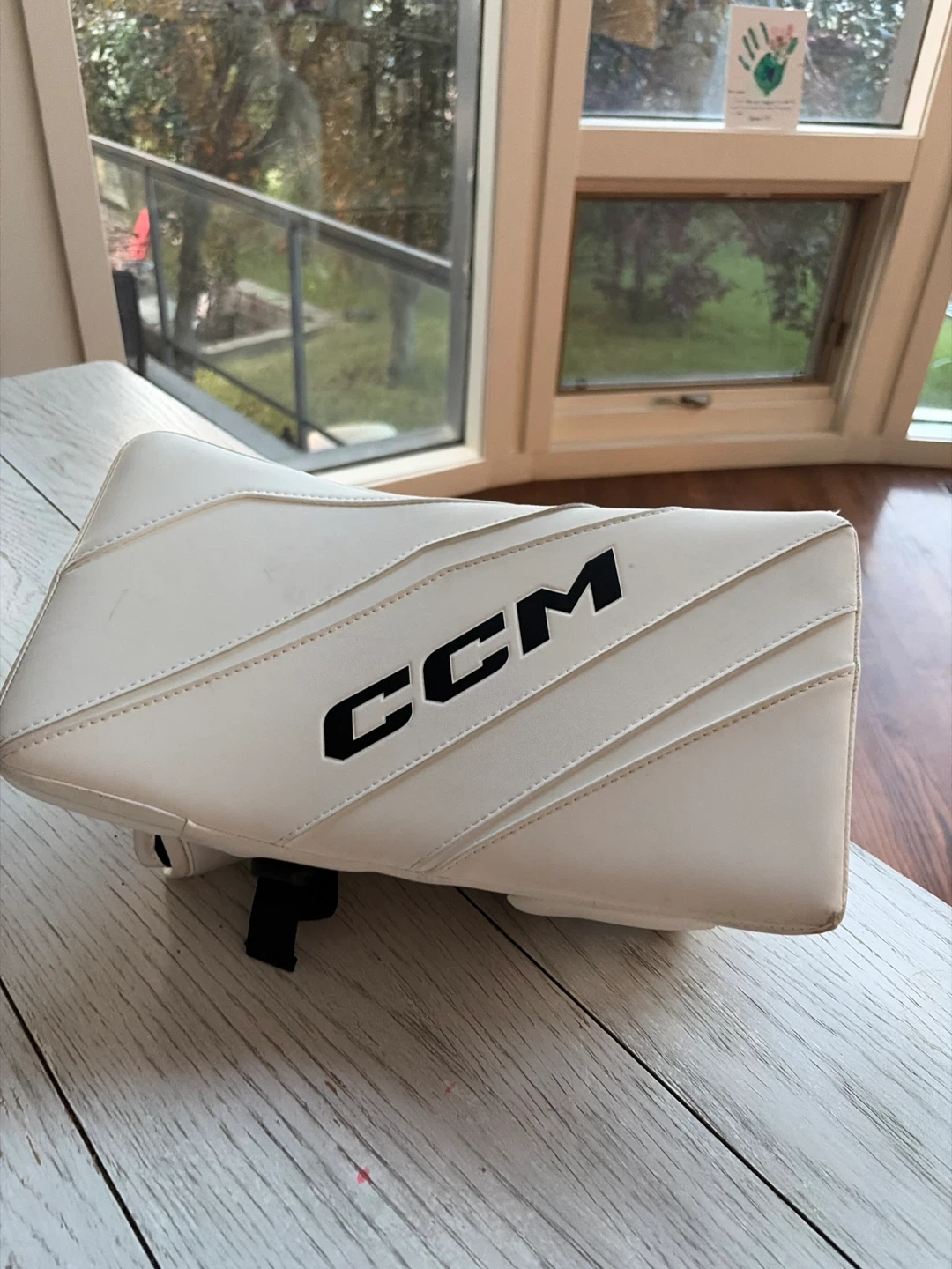 CCM EFlex 6.9 Goalie Blocker – Brand New