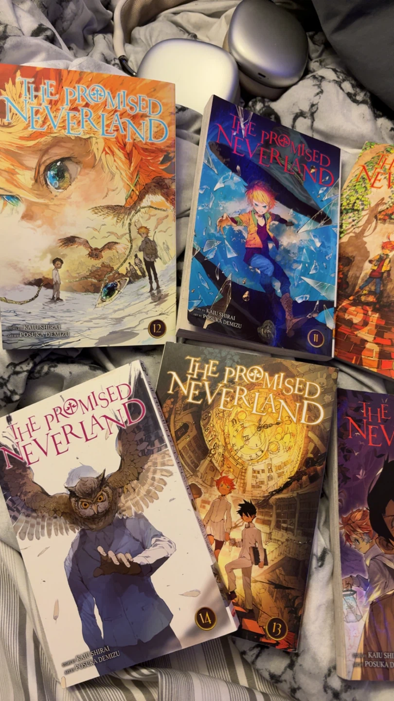 The Promised Neverland Manga Volumes bundle - photo 2