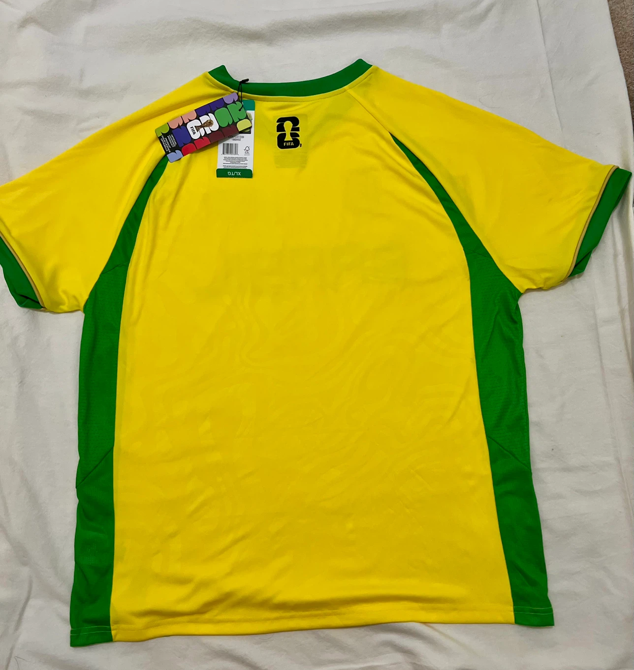 Brazil National Team Soccer Jersey XL - photo 2