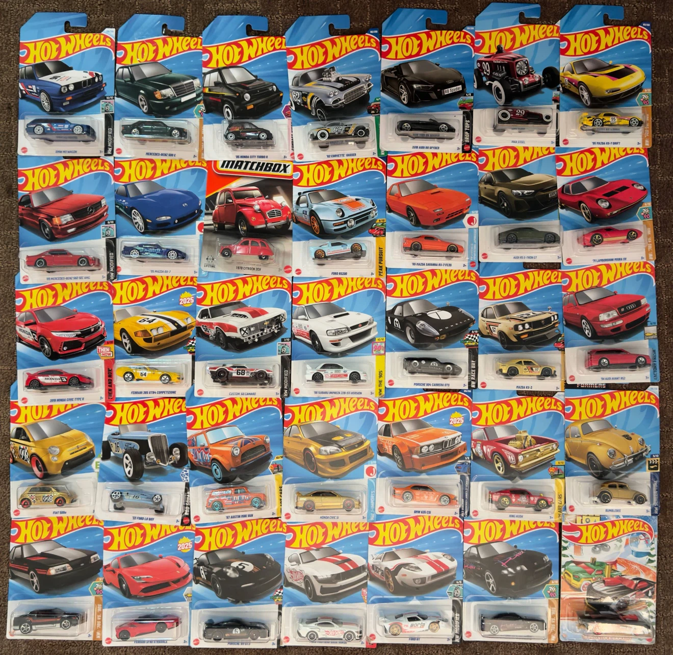 Assorted Hot Wheels Diecast Cars Collection - photo 3