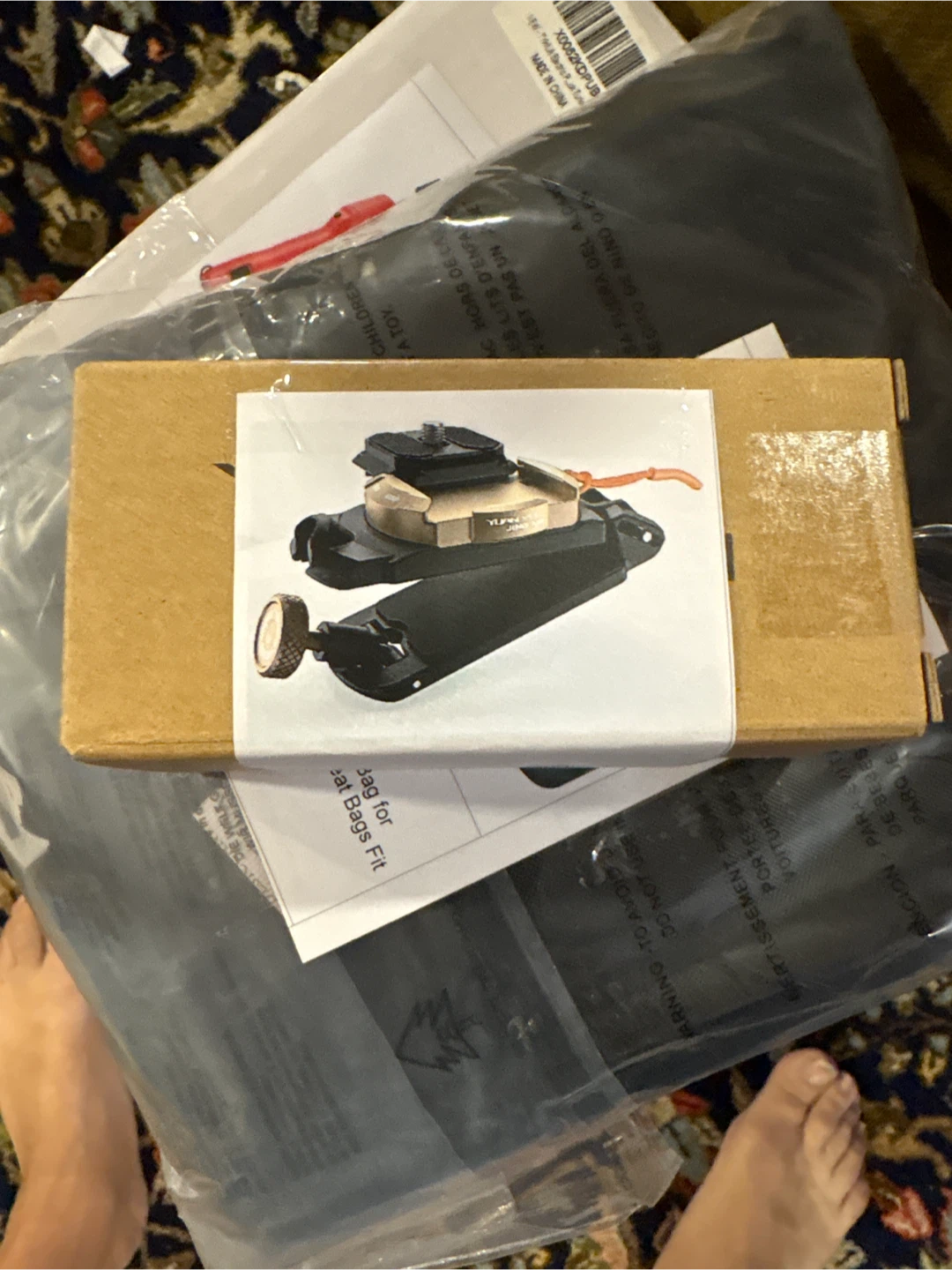 YUANYU Camera Clip with Quick Release Plate