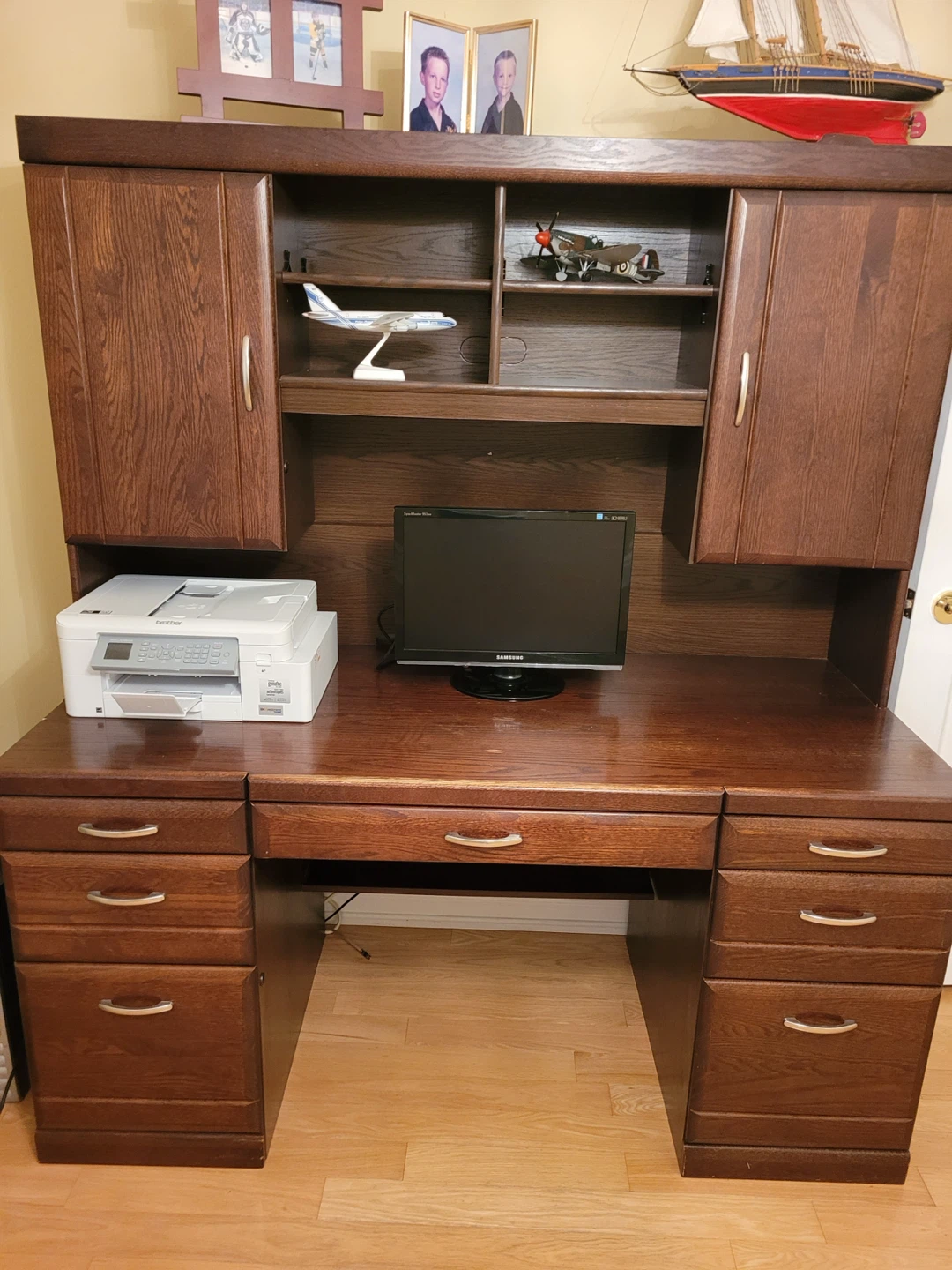 Wooden Desk with Hutch - photo 2