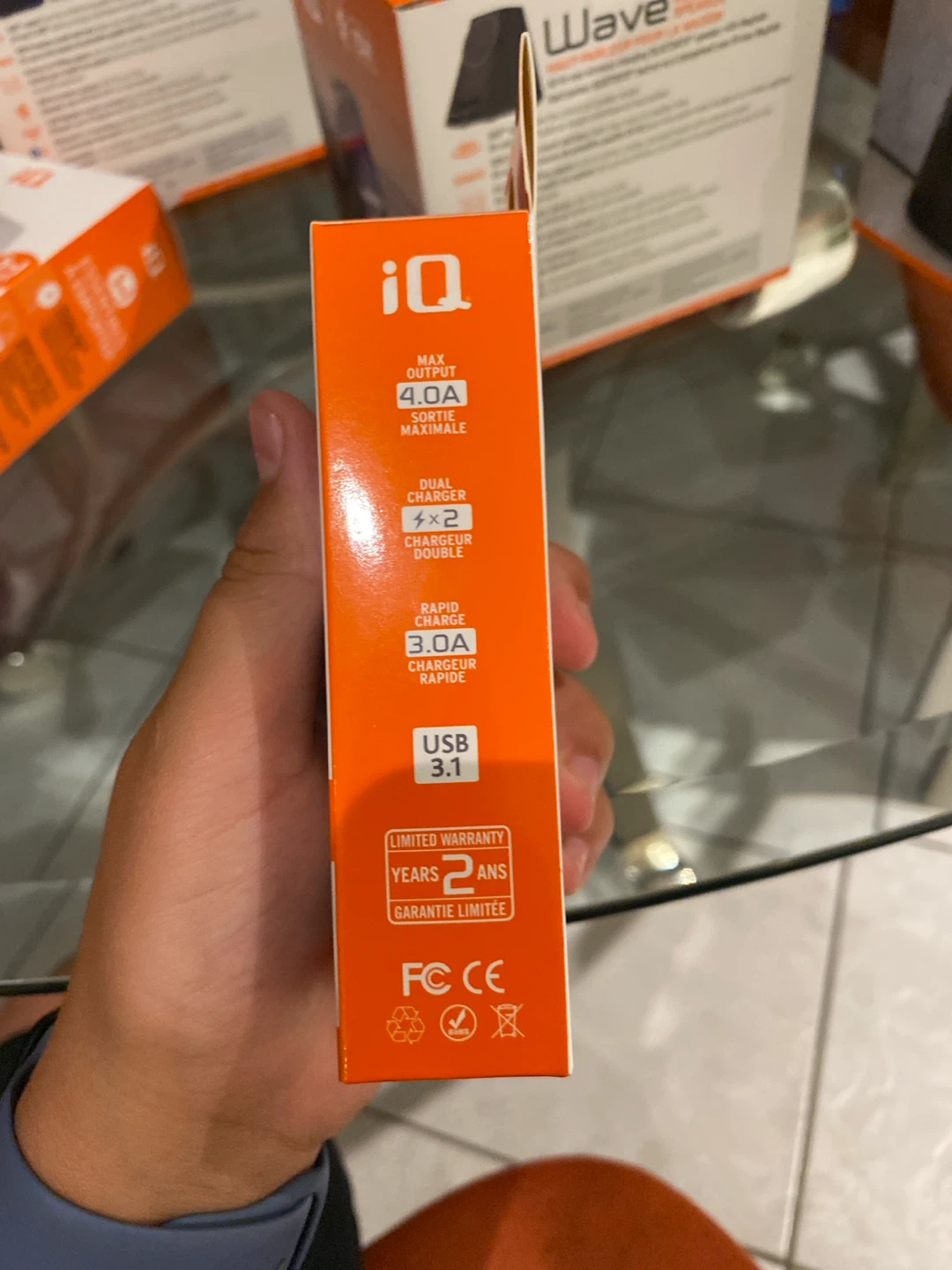 iQ Rapid In-Car Charger with USB Type-C and USB - photo 3