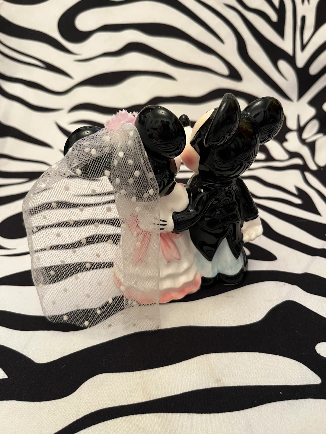 🤍 Vintage Disney Mickey & Minnie Mouse bride & groom figurine 🤍 - photo 4