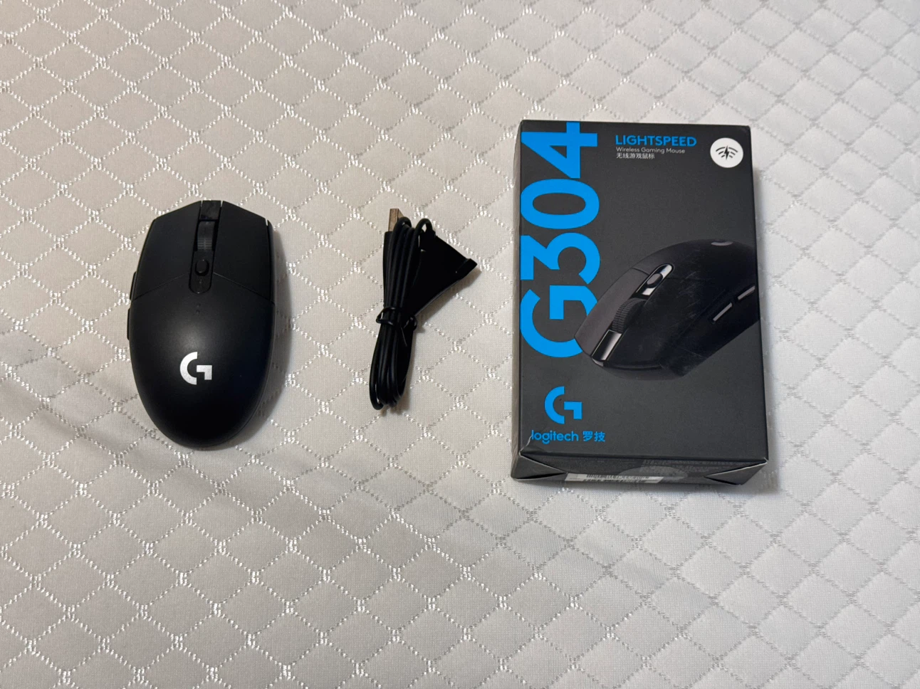 Logitech G304 LIGHTSPEED Wireless Gaming Mouse