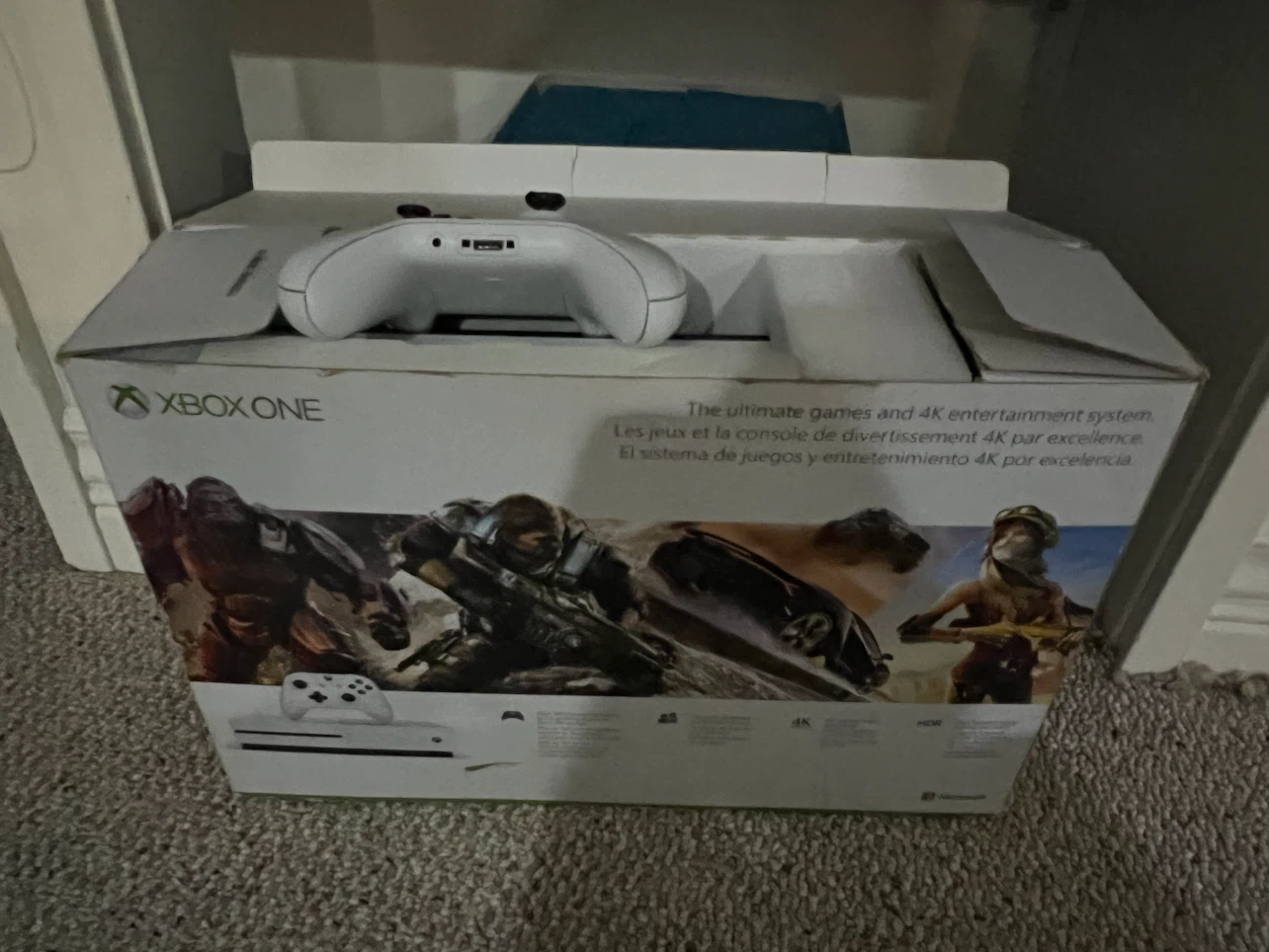 Xbox One S Minecraft Edition Console