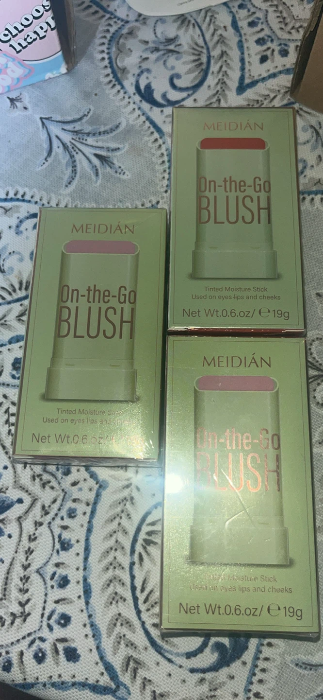 MEIDIÁN On-the-Go Blush Stick - Tinted Moisture - photo 2