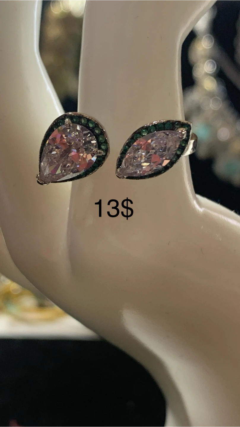 Adjustable Cocktail Ring with Pear and Marquise Cut Stones - photo 2