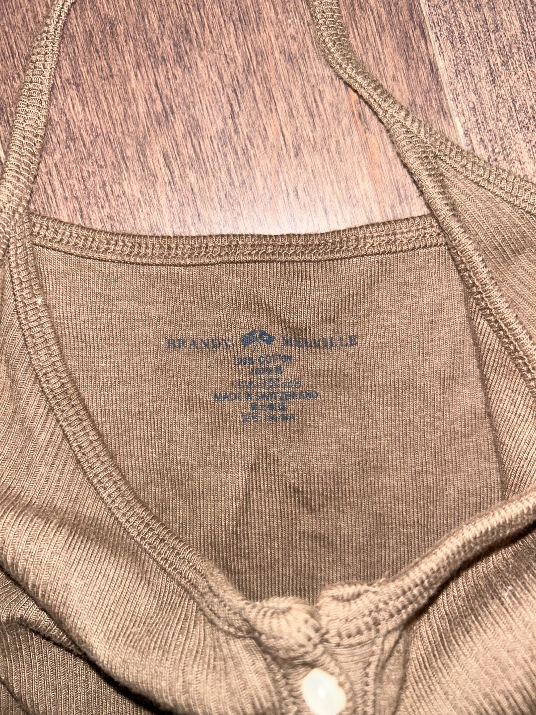 Brandy Melville Brown Ribbed Henley Tank Top - photo 2