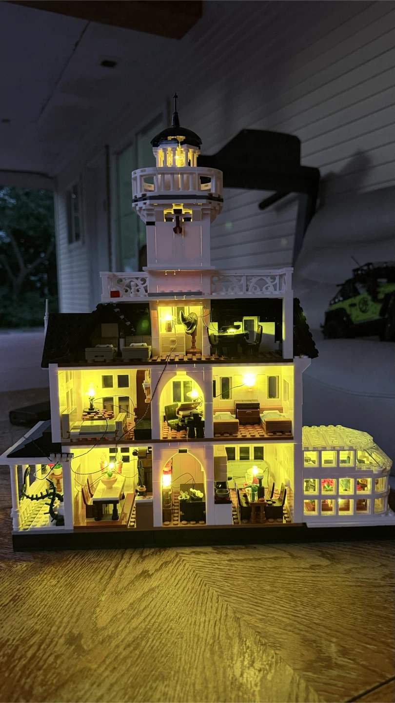Light-Up Building Block Model House Set - photo 5