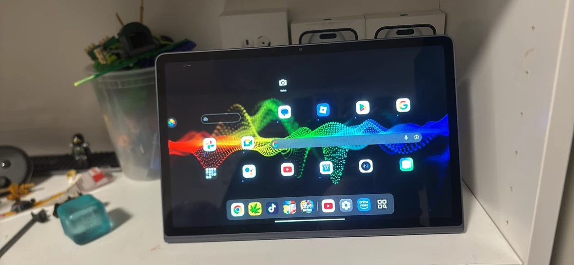 Lenovo tab plus 2024