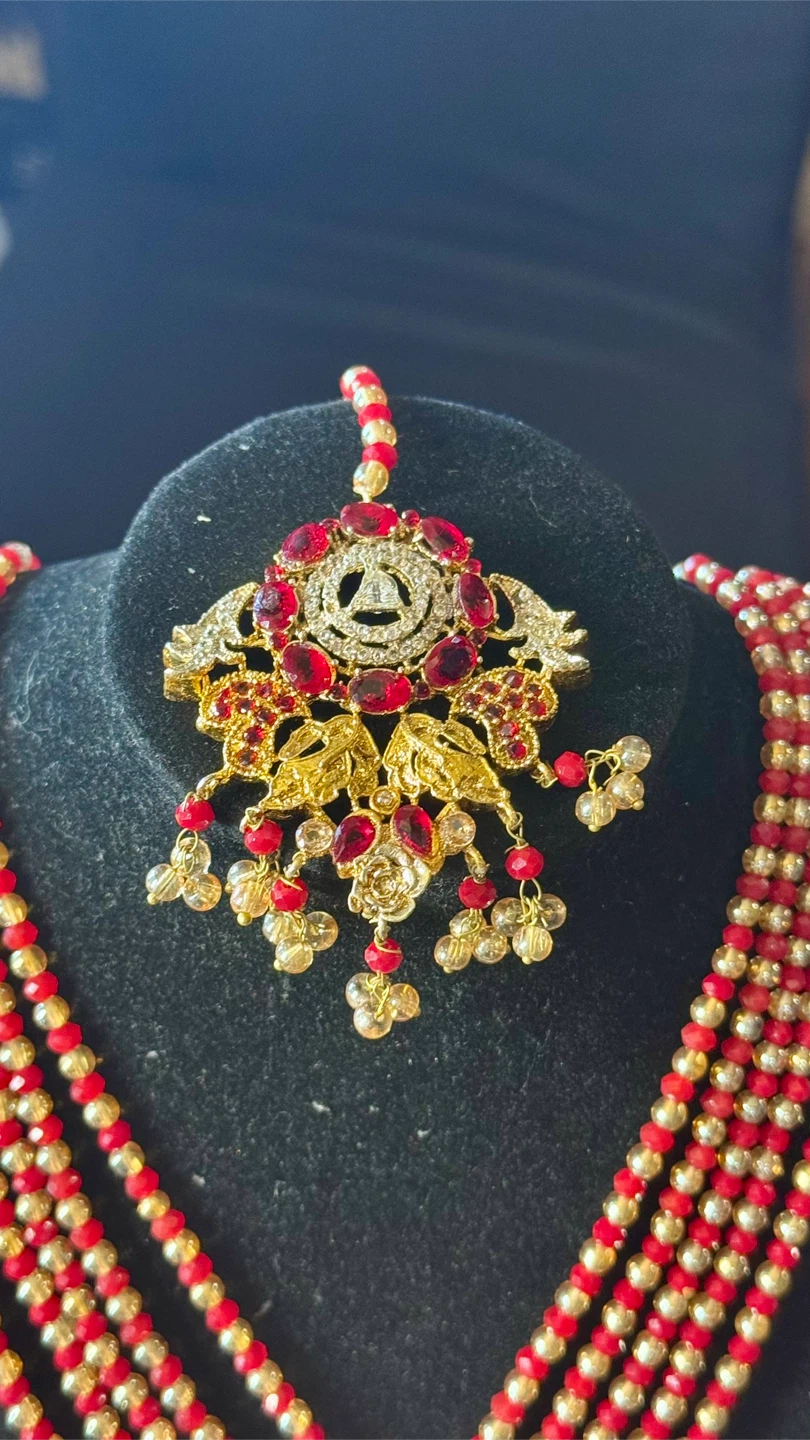 Gold Red Beaded Choker Necklace Set with Earrings and Tikka - photo 2