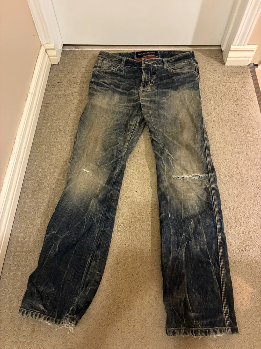 Evisu Genes Unique Eagle Embroidered Jeans - photo 2