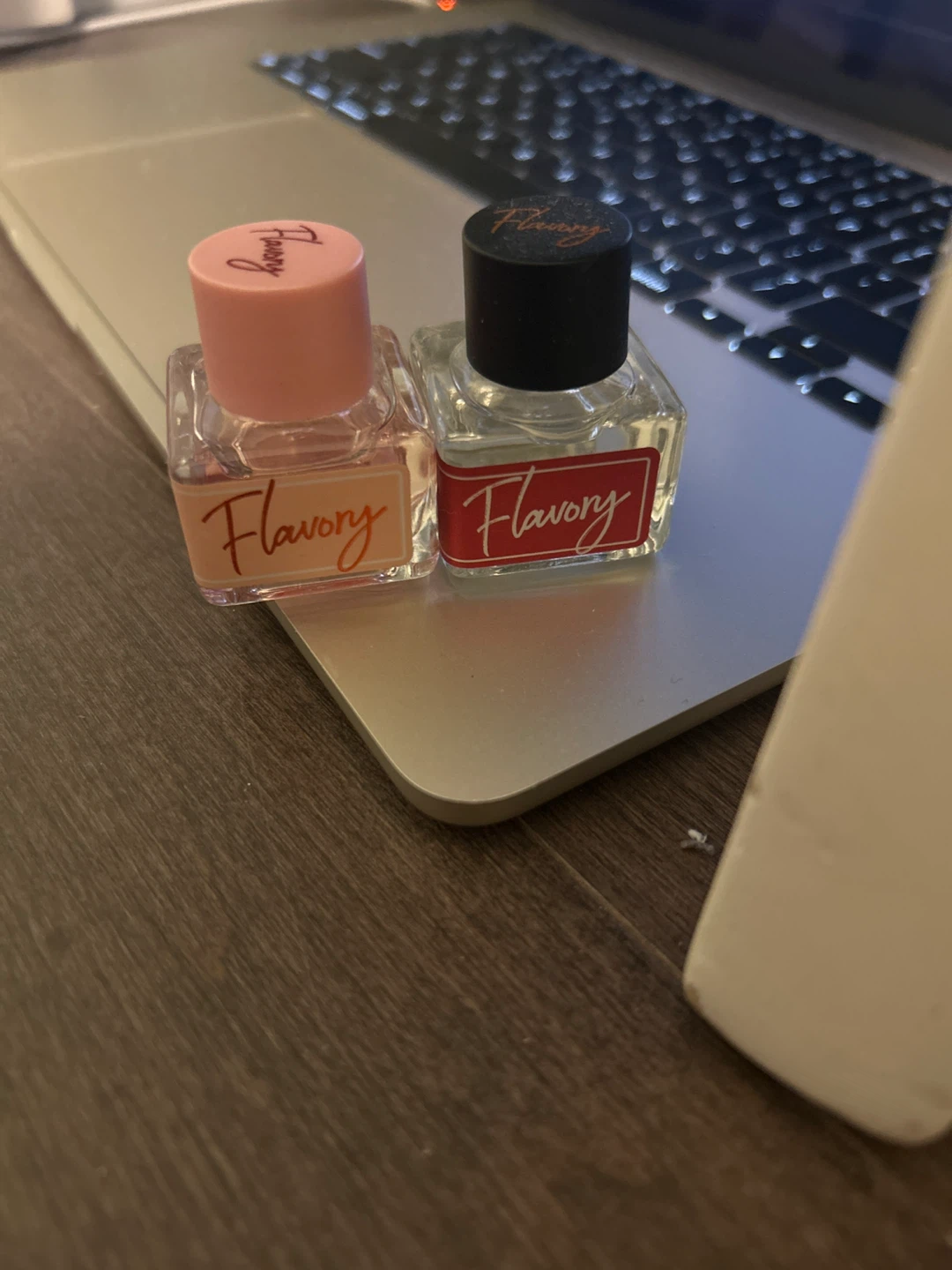 Flavory Perfume Mini Bottles Set