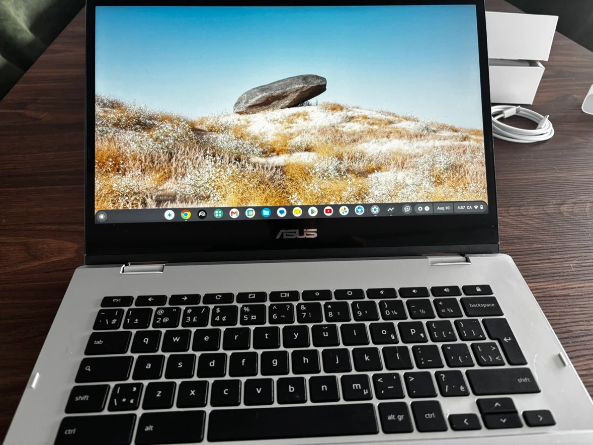 ASUS Chromebook CX1400FK 14” – 8GB RAM – Excellent Condition