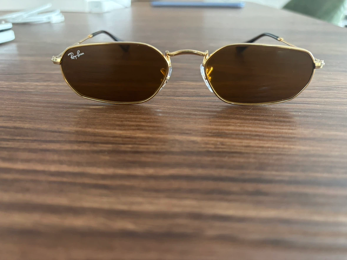 Ray-Ban RB3947 Gold Sunglasses – Brown Lenses – Authentic - photo 2
