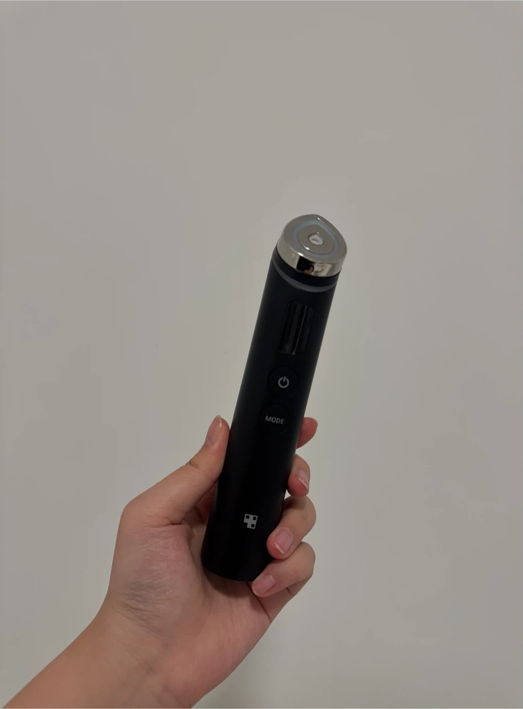 Medicube AGE-R Booster Pro – Like New ✨