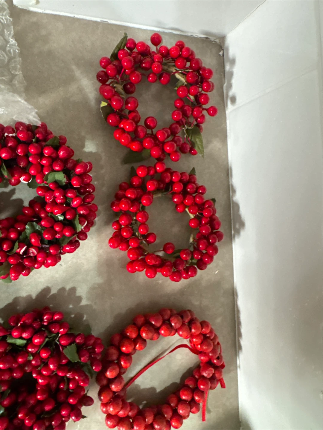 Christmas Berry & Holly Garland & Wreath Decor Set - photo 5