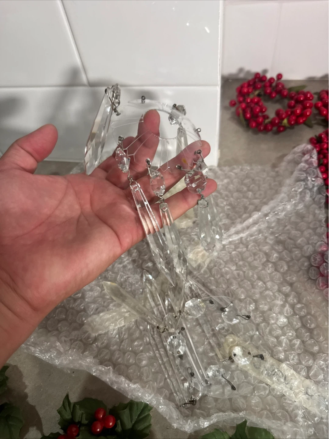 Christmas Berry & Holly Garland & Wreath Decor Set - photo 3