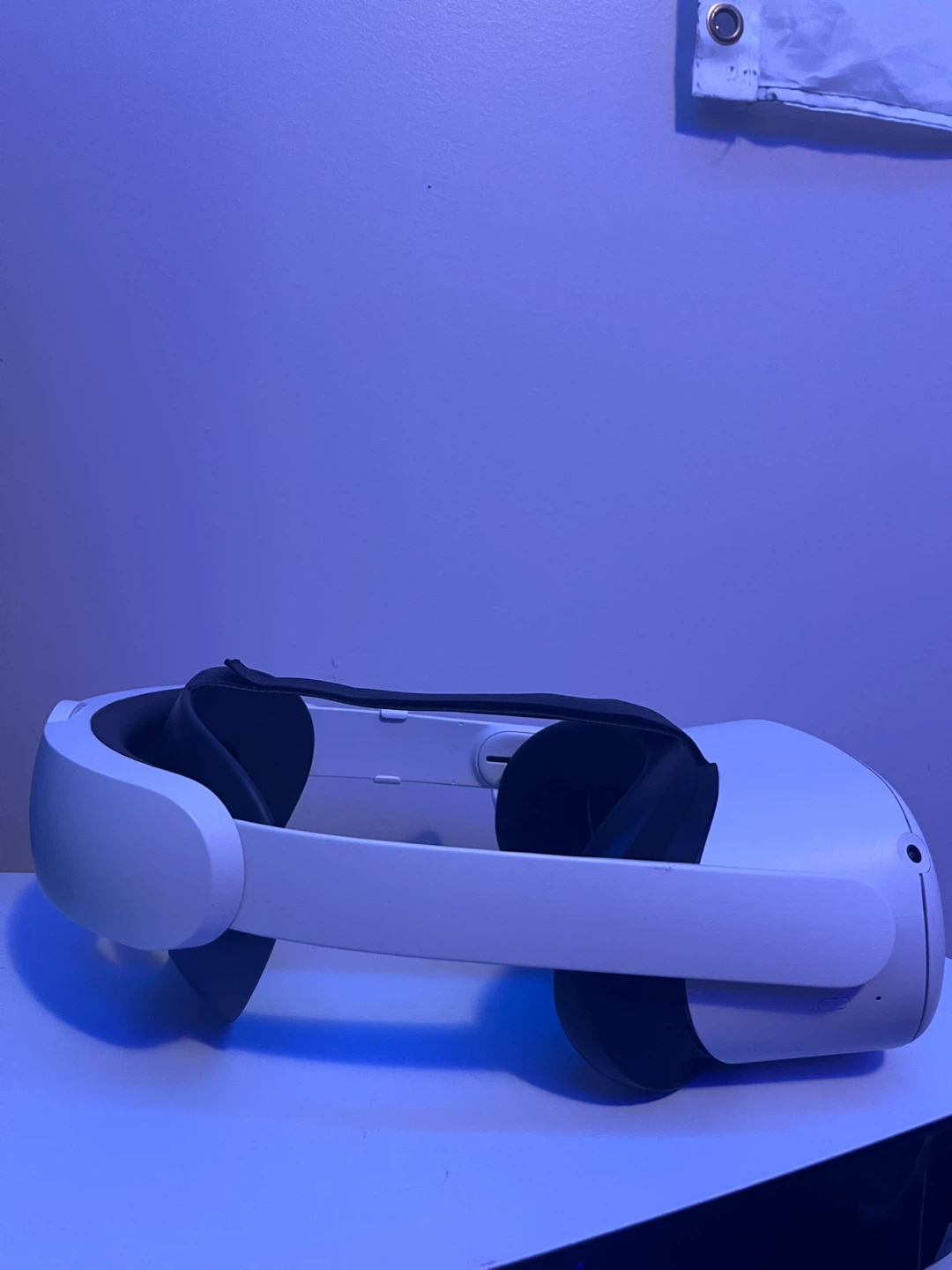 Meta Quest 2 VR Headset - photo 4