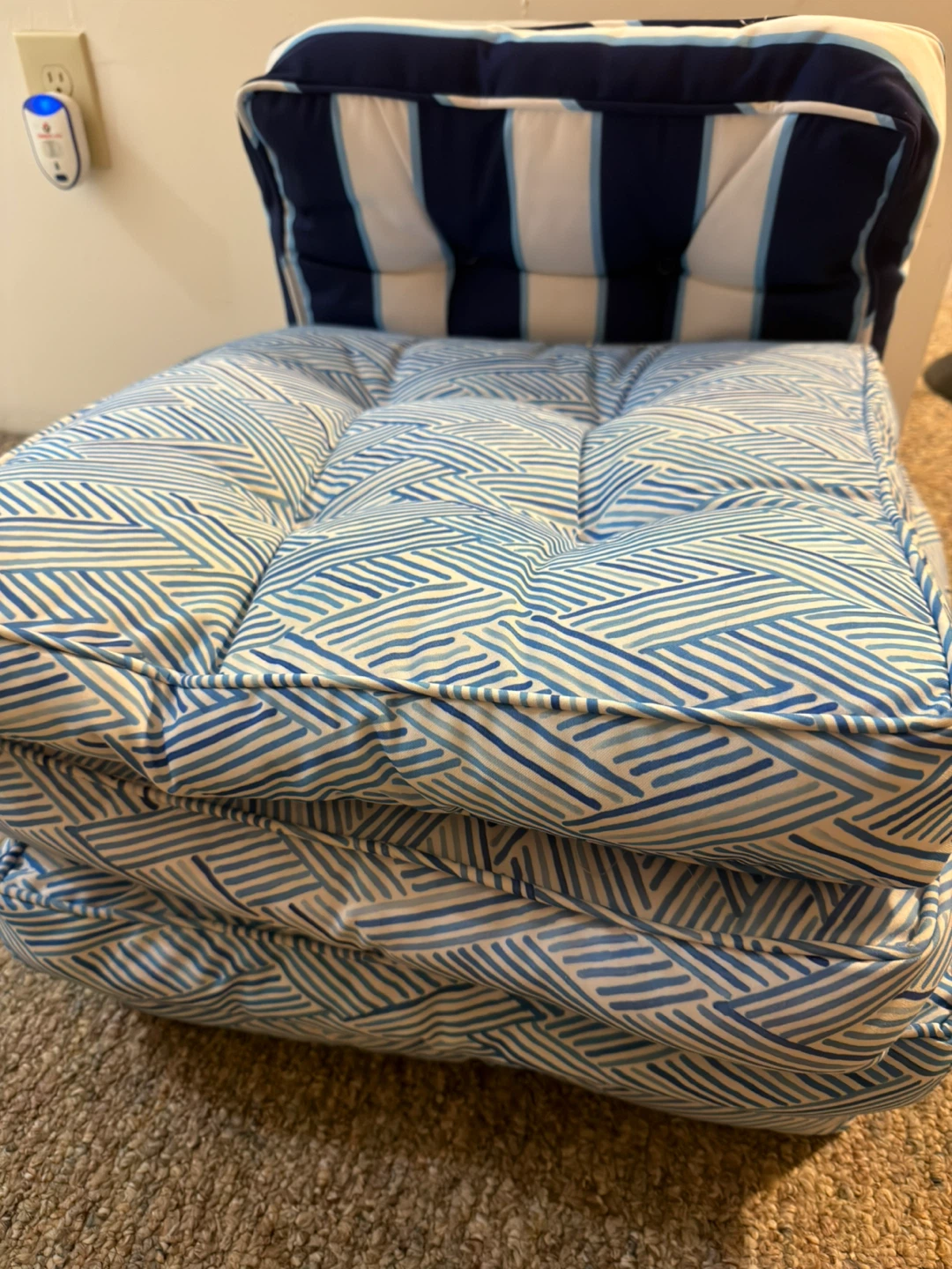 Set of Blue and White Striped Cushions - photo 4