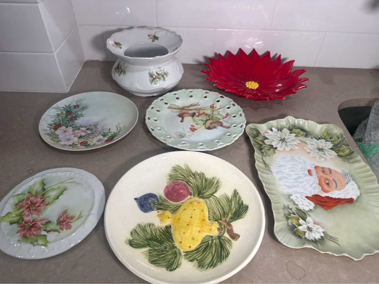 Christmas Ceramic Plates and Bowl Set