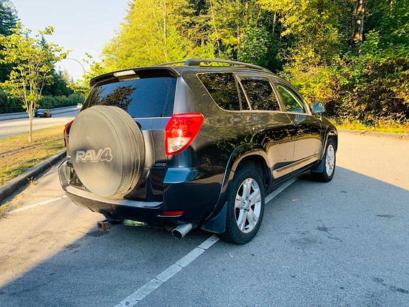 2007 Toyota RAV4 V6 Sport - photo 2