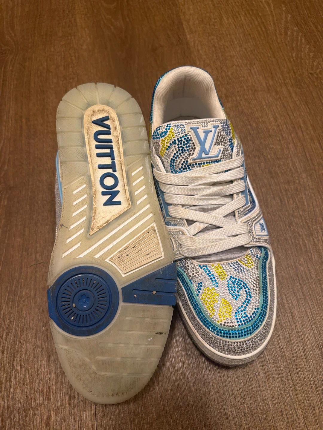Louis Vuitton sneakers - photo 2