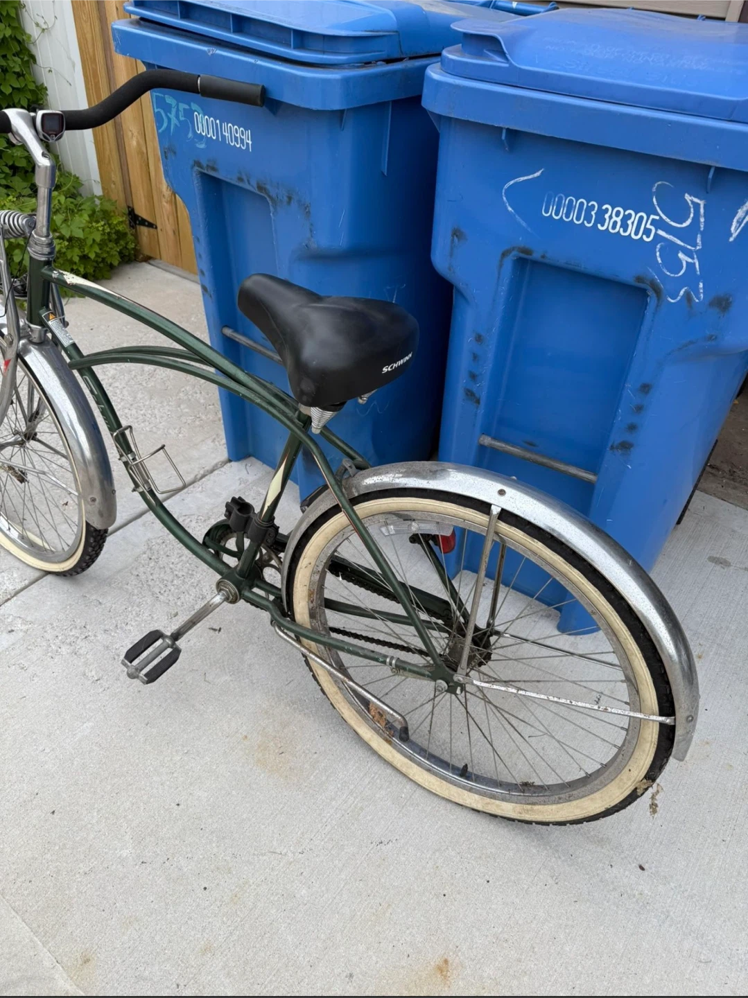 Schwinn Cruiser Bicycle - photo 2