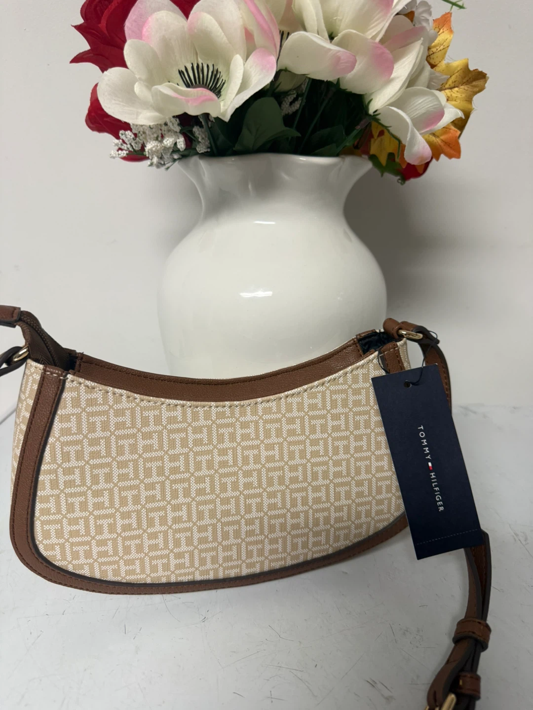 Tommy Hilfiger Shoulder Bag - photo 2