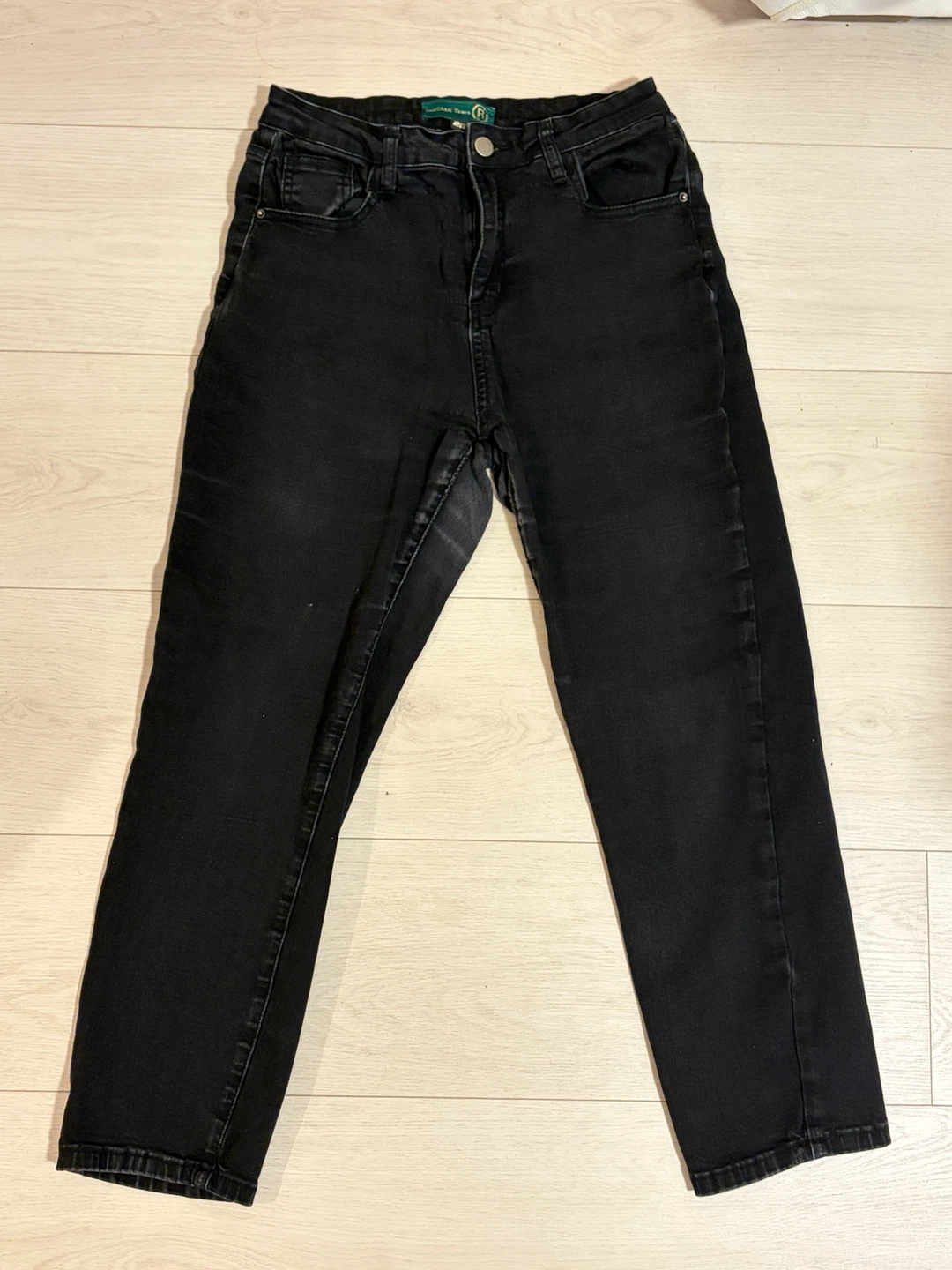 Brand New with Tag – CHADRAN Jeans – Size 26