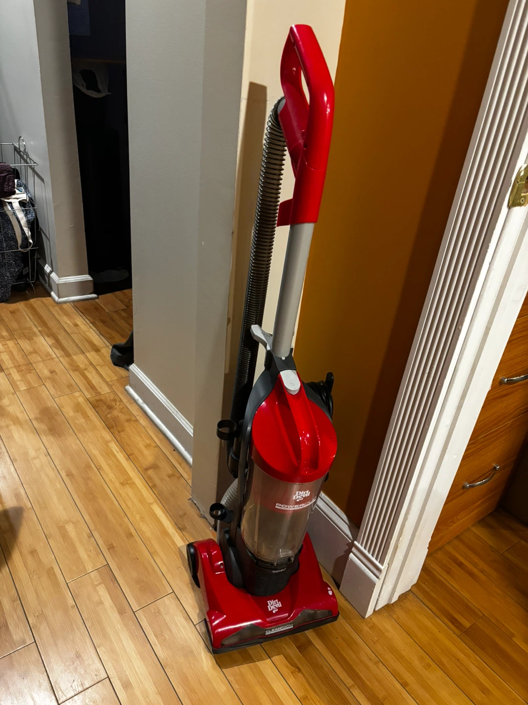 Dirt Devil PowerDuo Upright Vacuum Cleaner