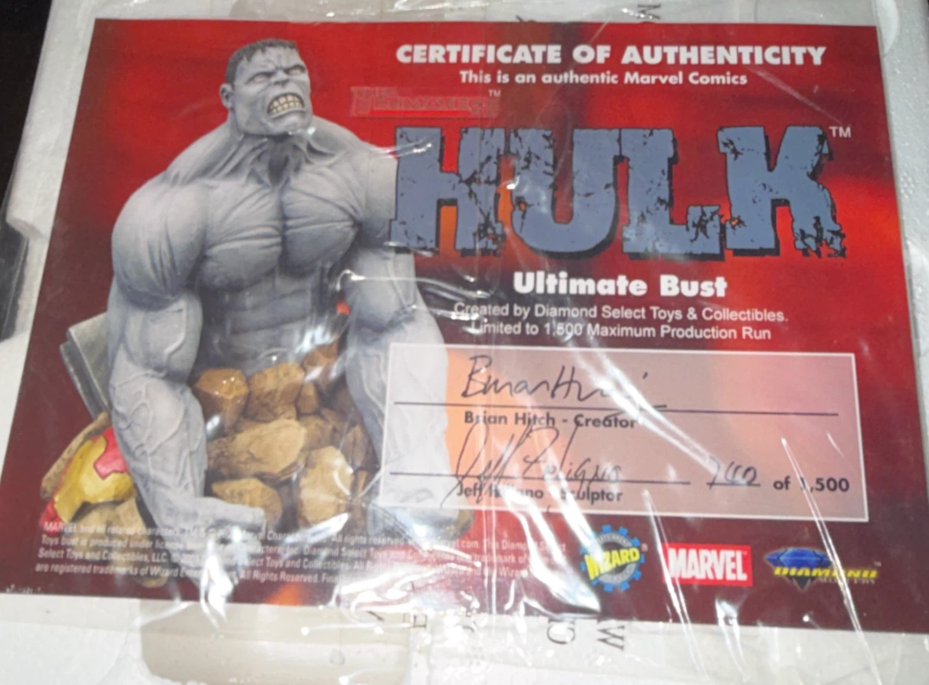 Diamond Select Toys Hulk Ultimate Bust wizard excl - photo 2