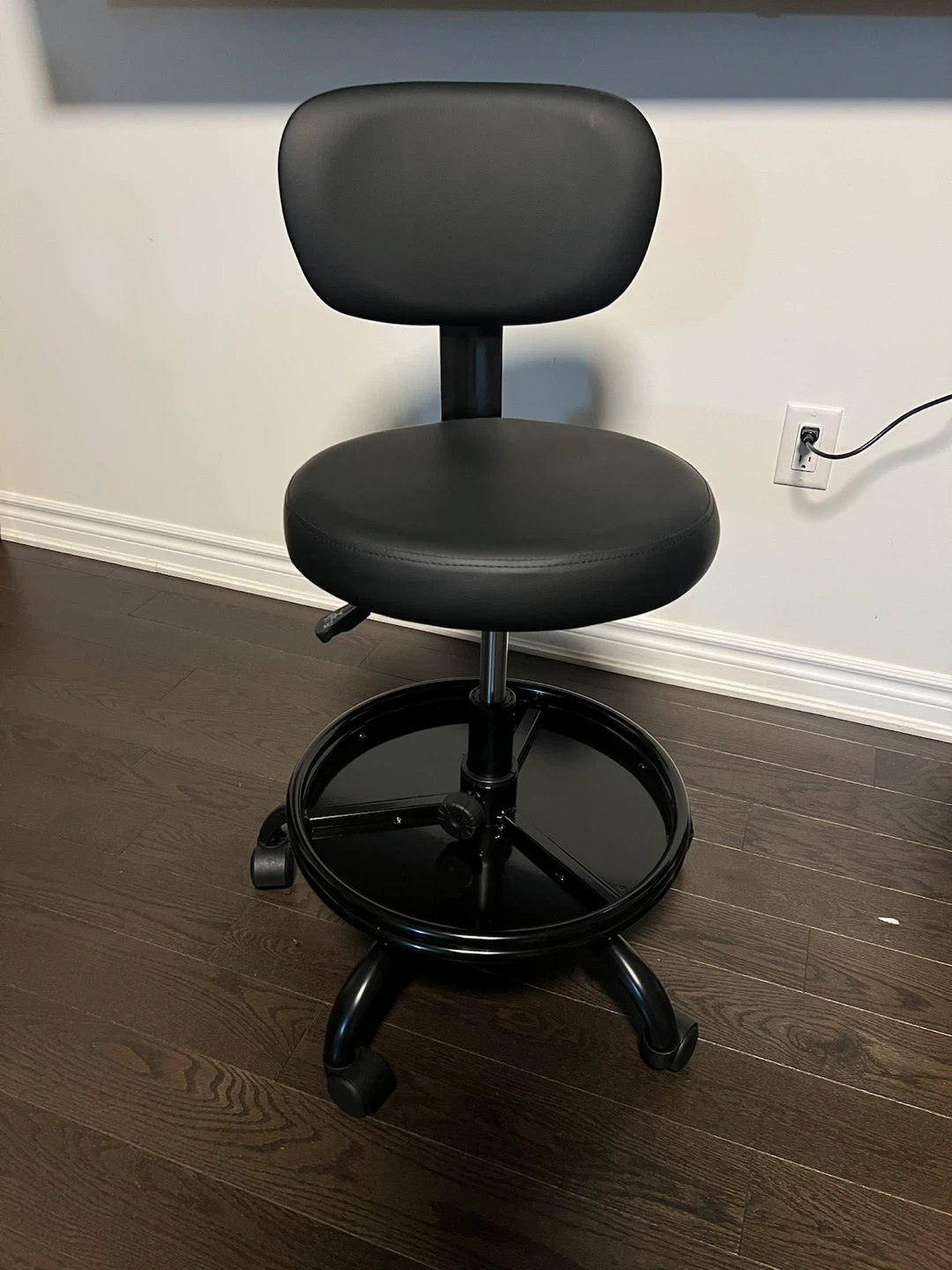 Black Rolling Stool with Tool Tray