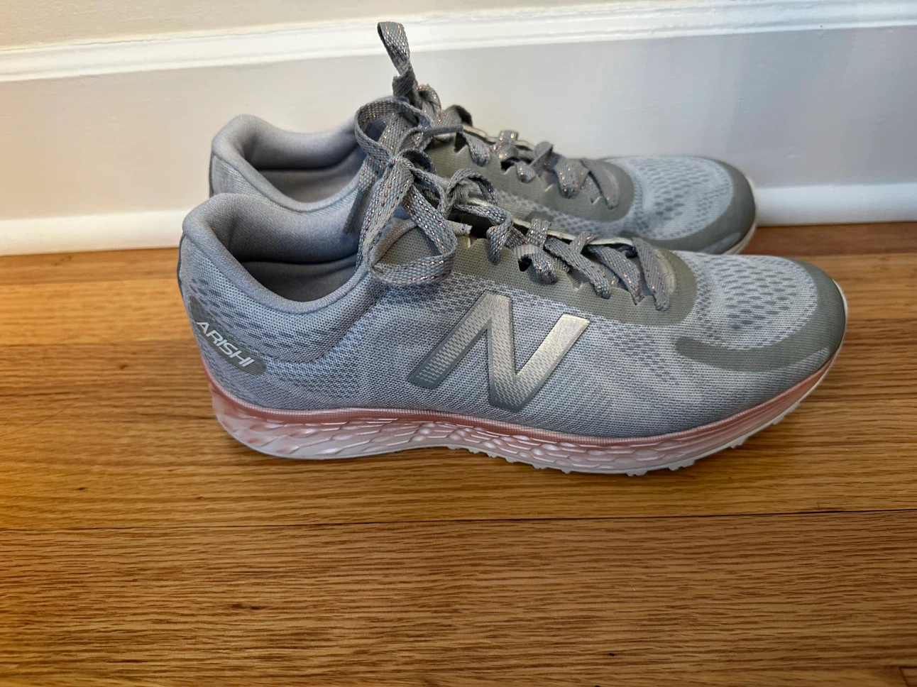 New Balance Arishi Women's Running Shoes