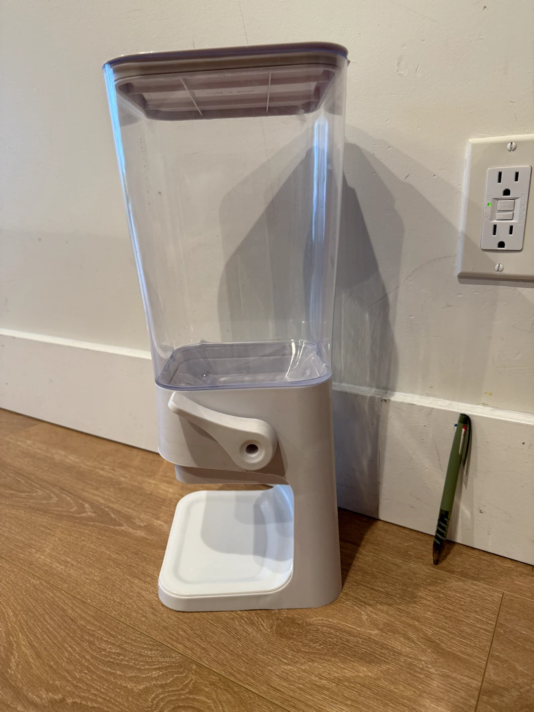 Cereal Dispenser - photo 2