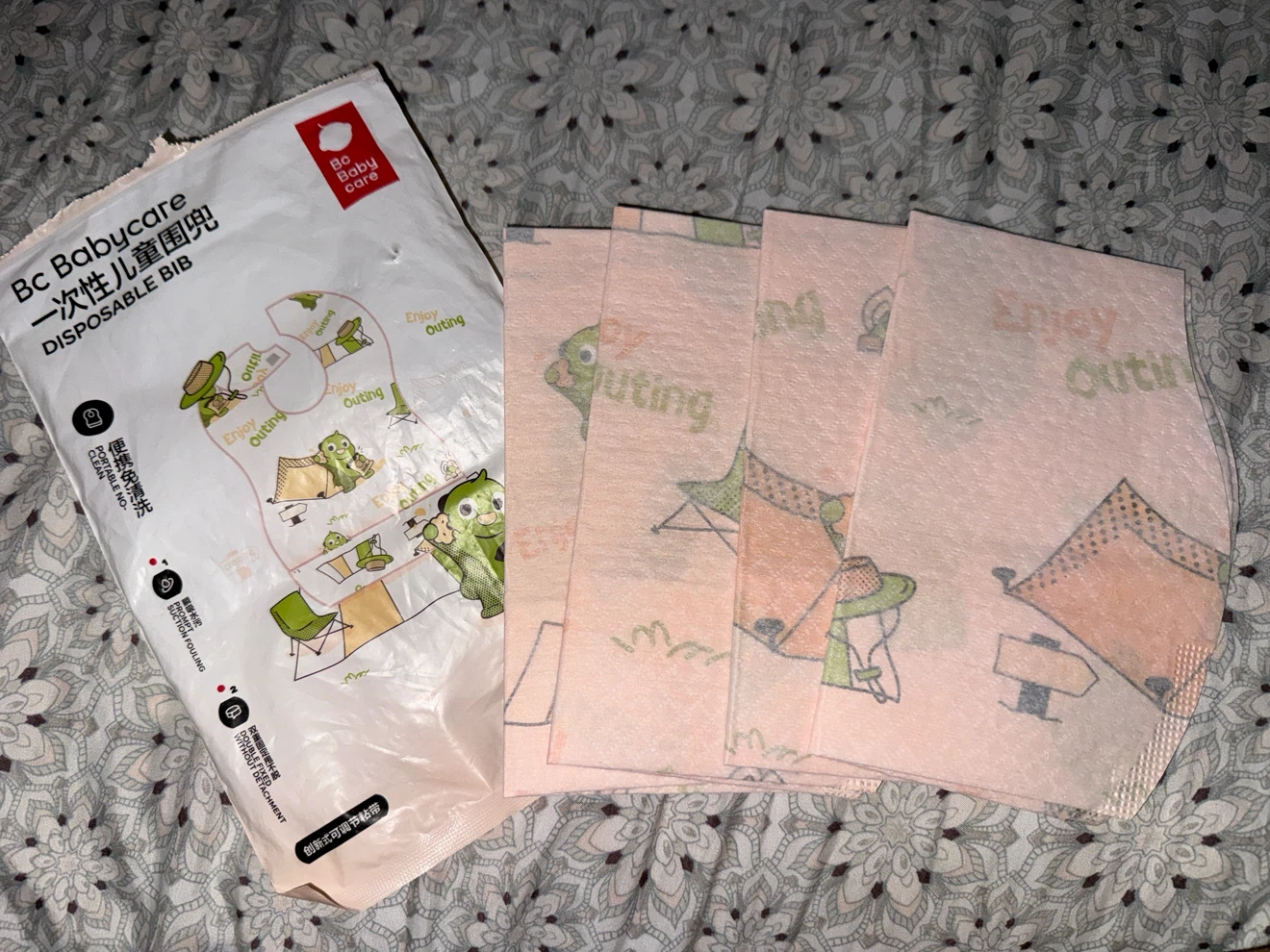 Baby Disposal Bibs