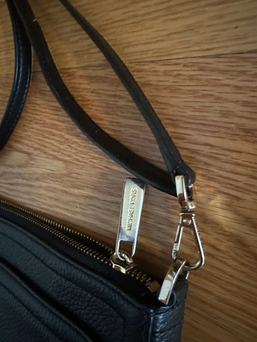 Michael Kors Black Leather Clutch Wallet Crossbody Bag - photo 2