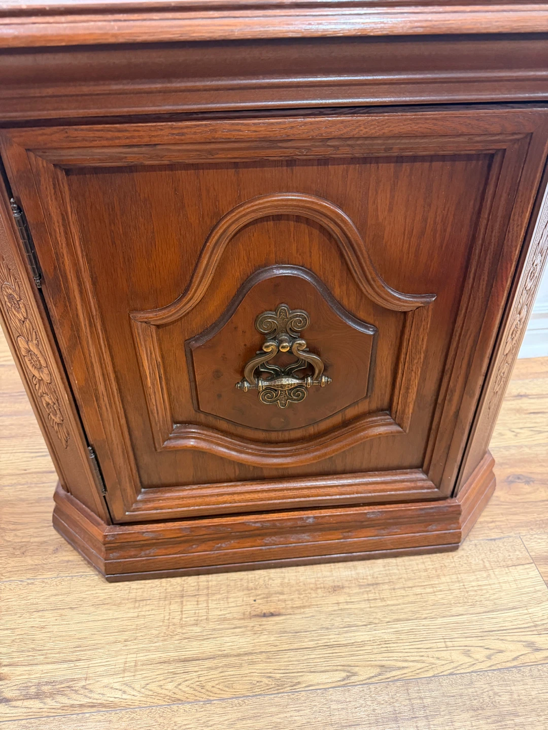 Vintage Wood Accent Cabinet - photo 5