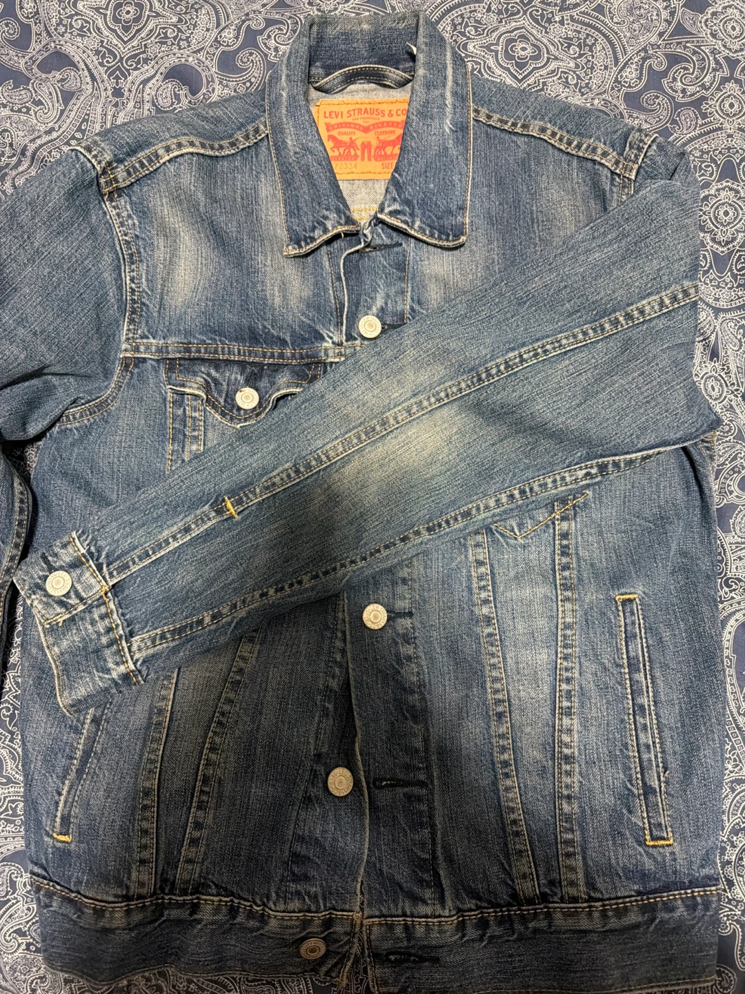 Levi's Denim Trucker Jacket - photo 2