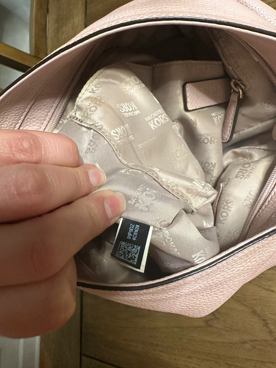 Michael Kors Pink Leather Shoulder Bag - photo 5