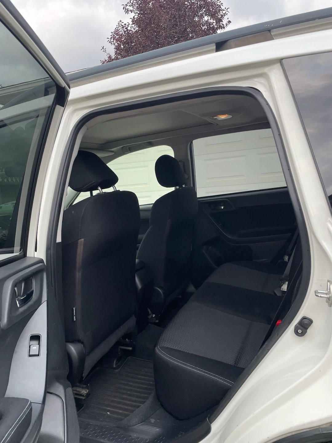 2015 Subaru Forester White - photo 5